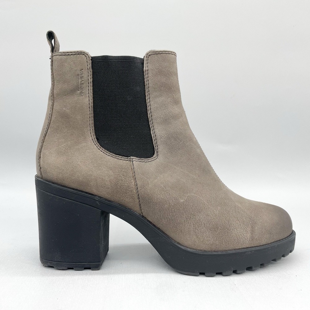 Vagabond Womens 8 Grace Chelsea‎ Boots Shoes Gray Nubuck Chunky Heels Lug Sole